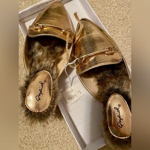 Qupid rose gold flats, NWT, size 7